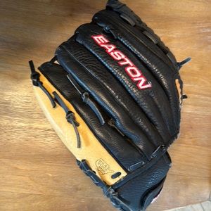 Easton T13-T baseball glove 13”